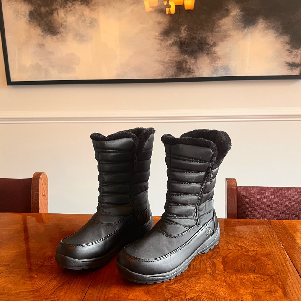 Women's Black Winter Boots